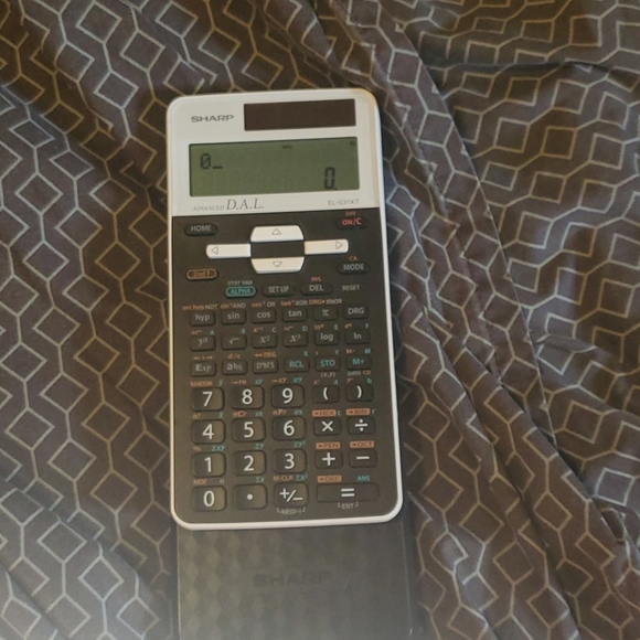 Sharp scientific calculator - Picture 3 of 5